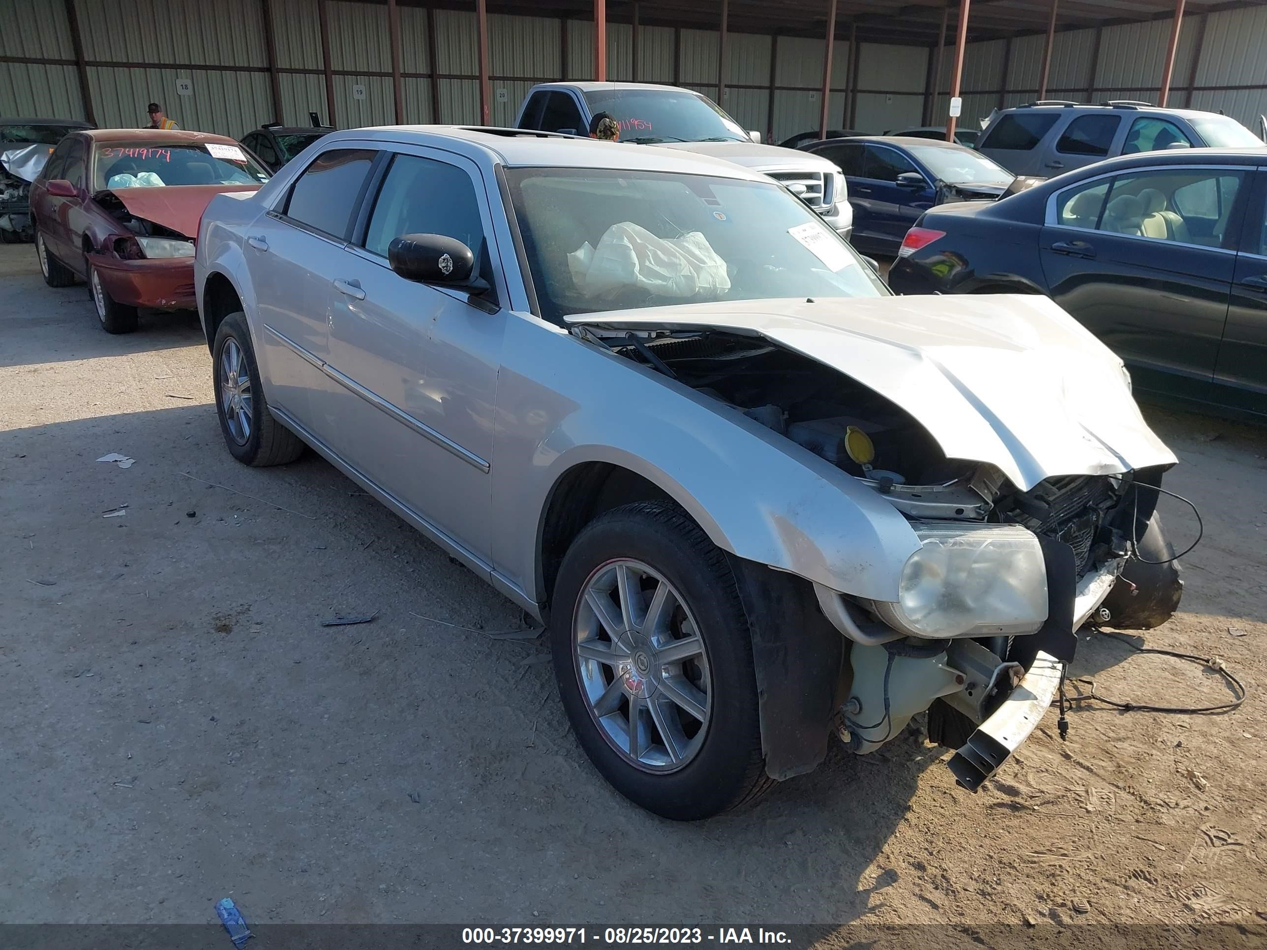 chrysler 300 2008 2c3kk33g48h328644