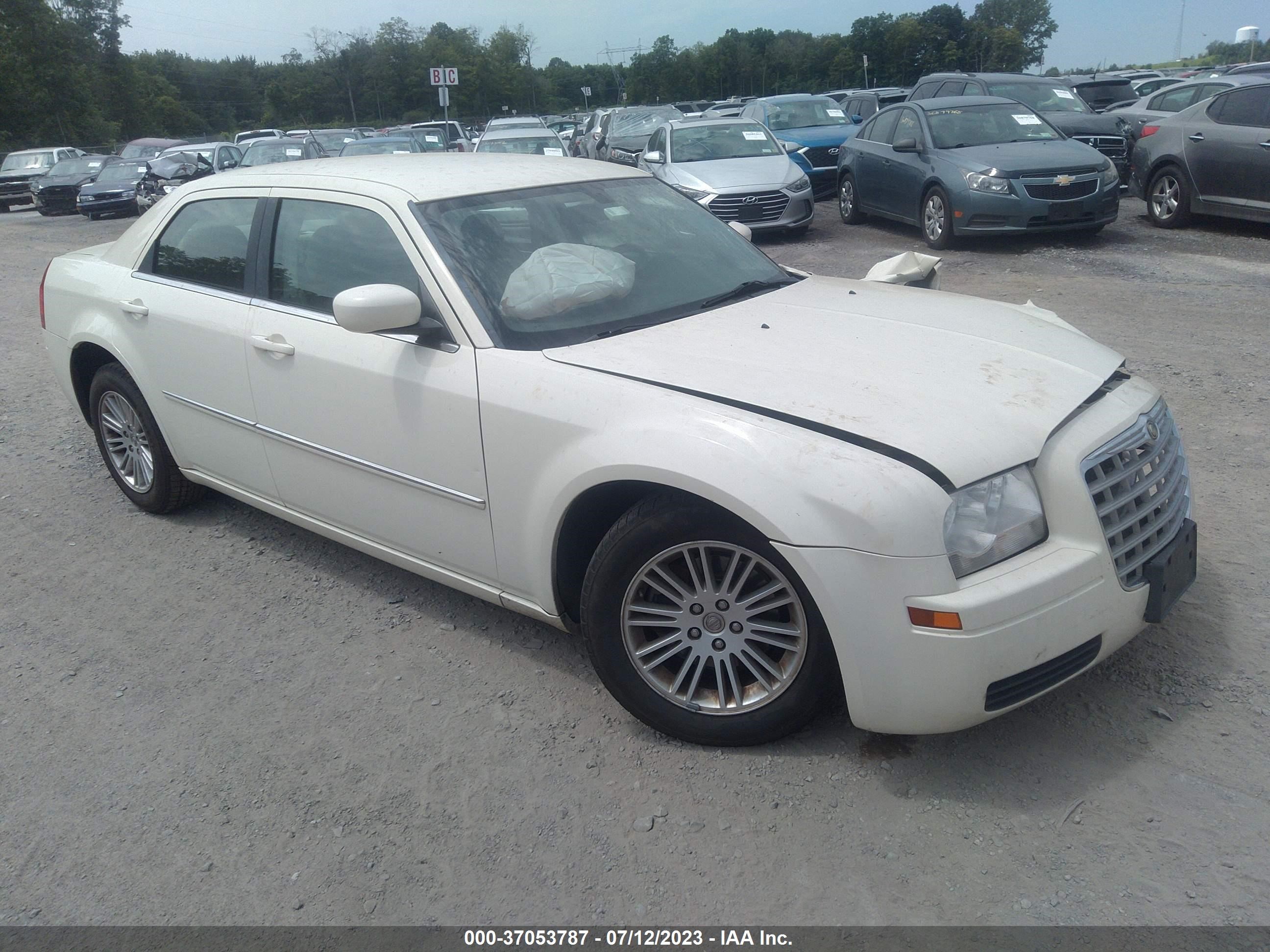 chrysler 300 2008 2c3la43r08h107248