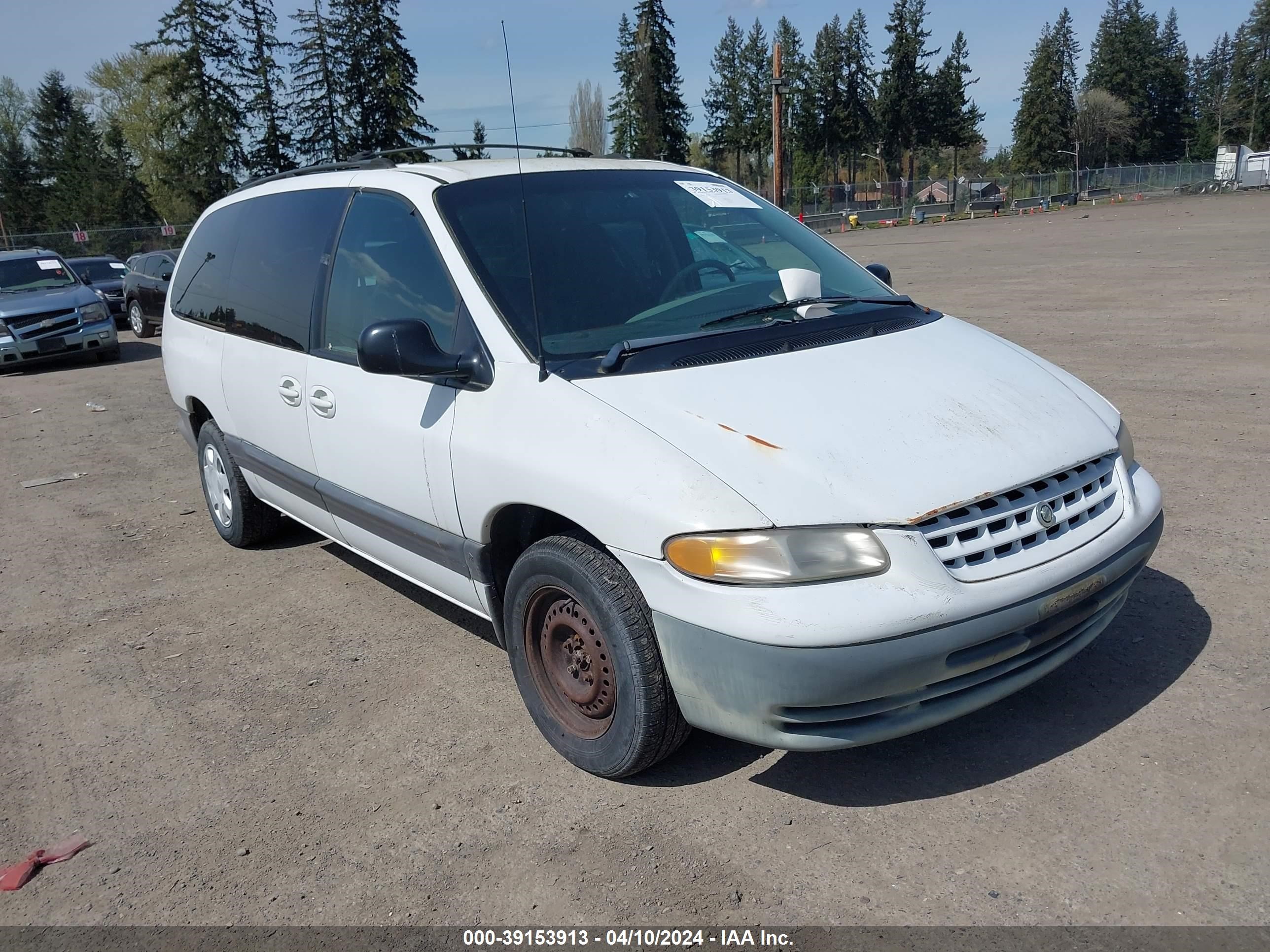 chrysler  2000 2c4gj44g4yr693392