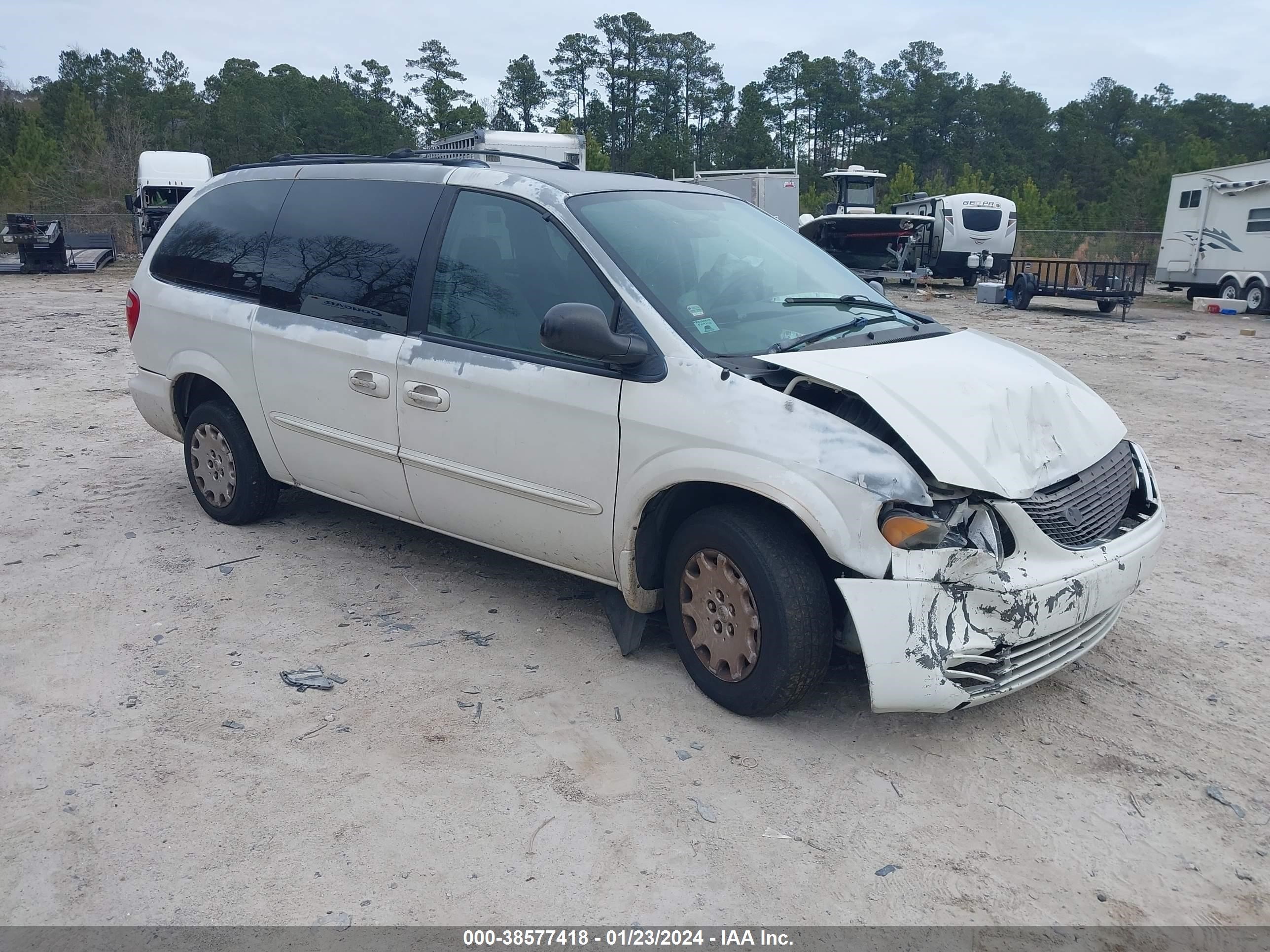 chrysler town & country 2003 2c4gp34303r146537