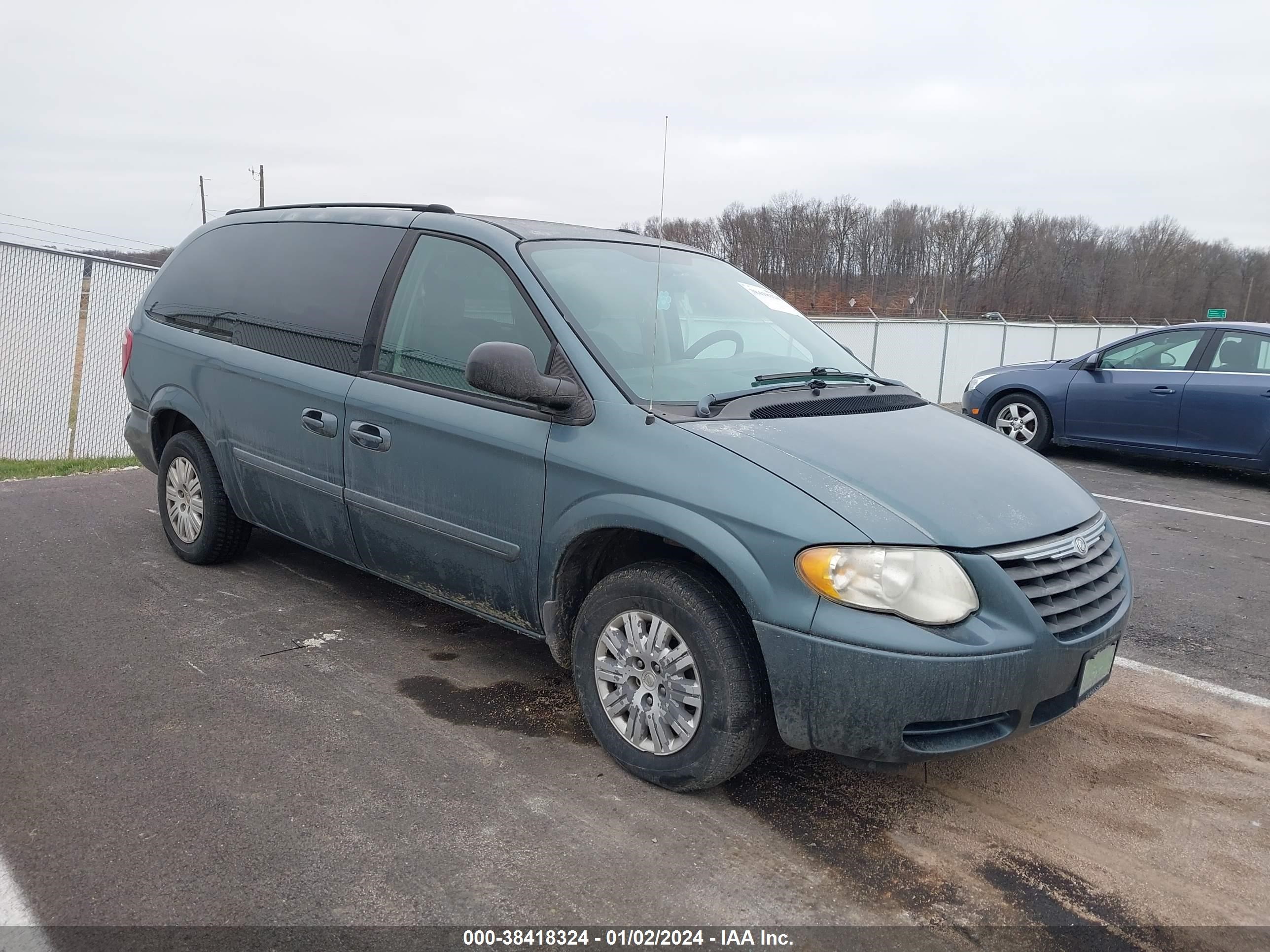 chrysler town & country 2005 2c4gp44r15r439506