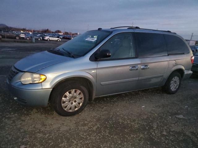 chrysler minivan 2005 2c4gp44r25r597773