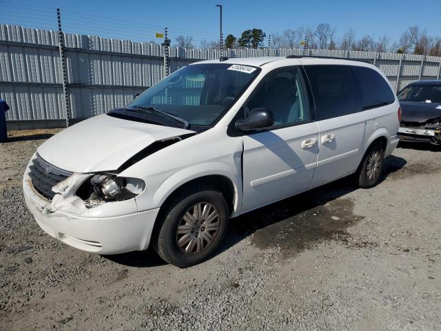 chrysler minivan 2005 2c4gp44r55r383134