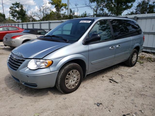 chrysler minivan 2005 2c4gp44r85r166855