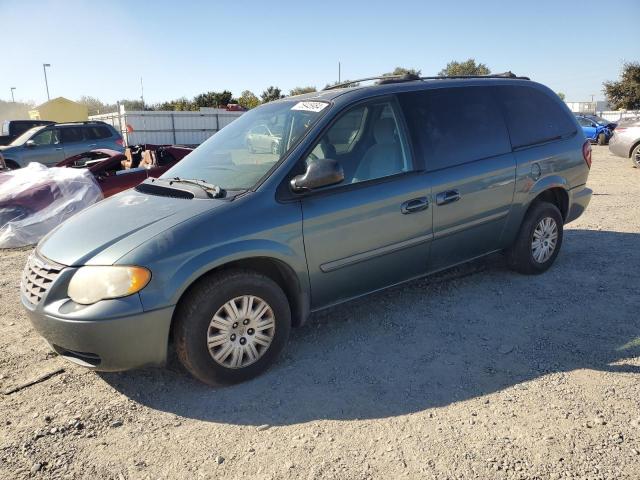 chrysler town & cou 2005 2c4gp44r85r478464