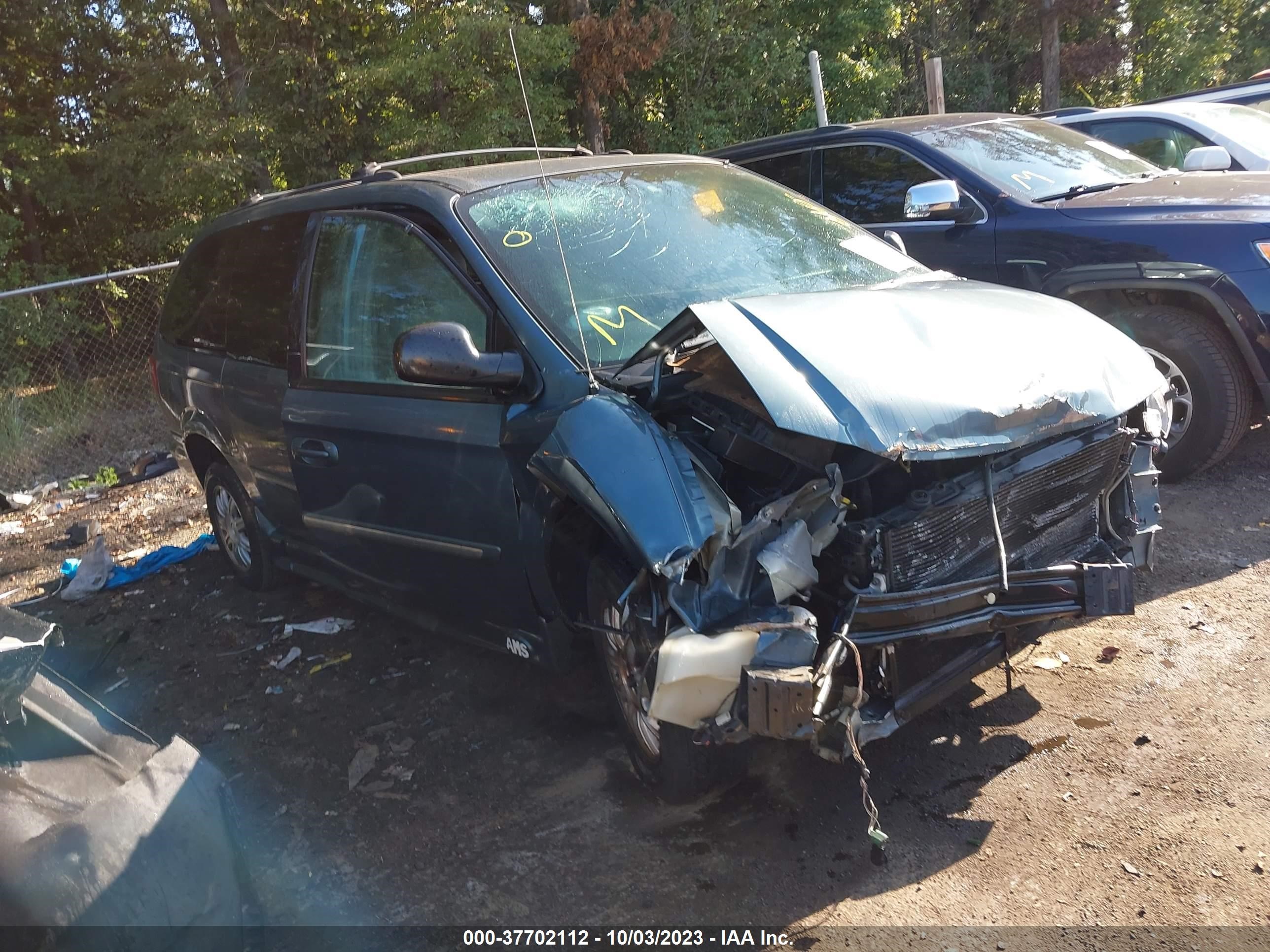 chrysler town & country 2005 2c4gp54l75r130527