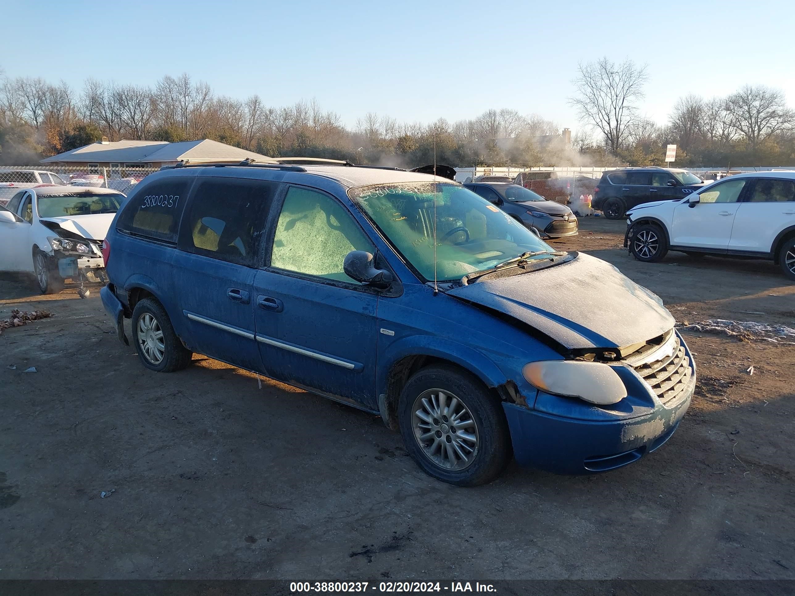 chrysler town & country 2005 2c4gp54l85r292215