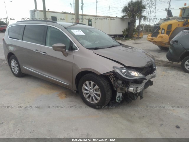 chrysler pacifica 2017 2c4rc1bg0hr667988