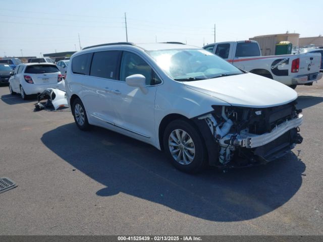 chrysler pacifica 2017 2c4rc1bg0hr702710