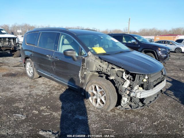 chrysler pacifica 2018 2c4rc1bg0jr127949