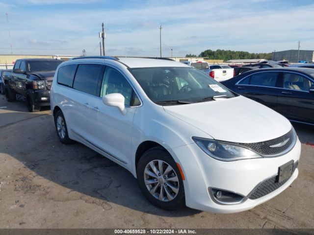 chrysler pacifica 2018 2c4rc1bg0jr211172