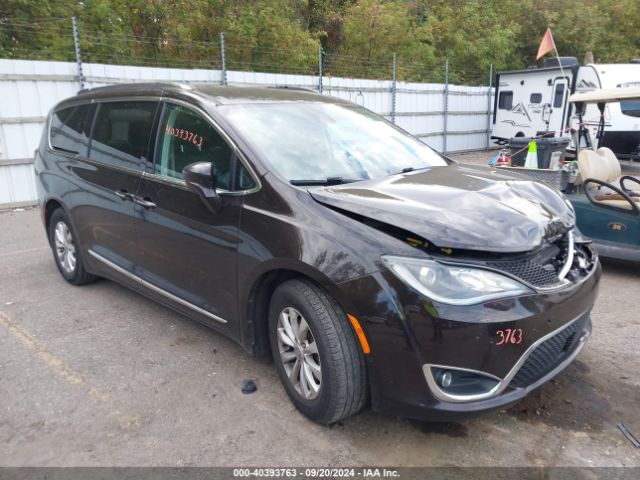 chrysler pacifica 2018 2c4rc1bg0jr262980