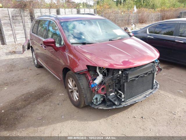 chrysler pacifica 2018 2c4rc1bg0jr280718