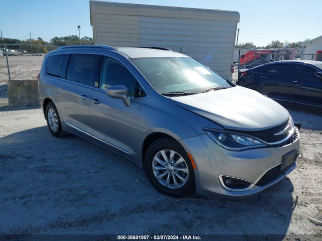 chrysler pacifica 2019 2c4rc1bg0kr556185