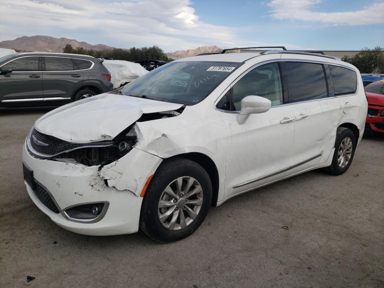 chrysler pacifica 2019 2c4rc1bg0kr731373