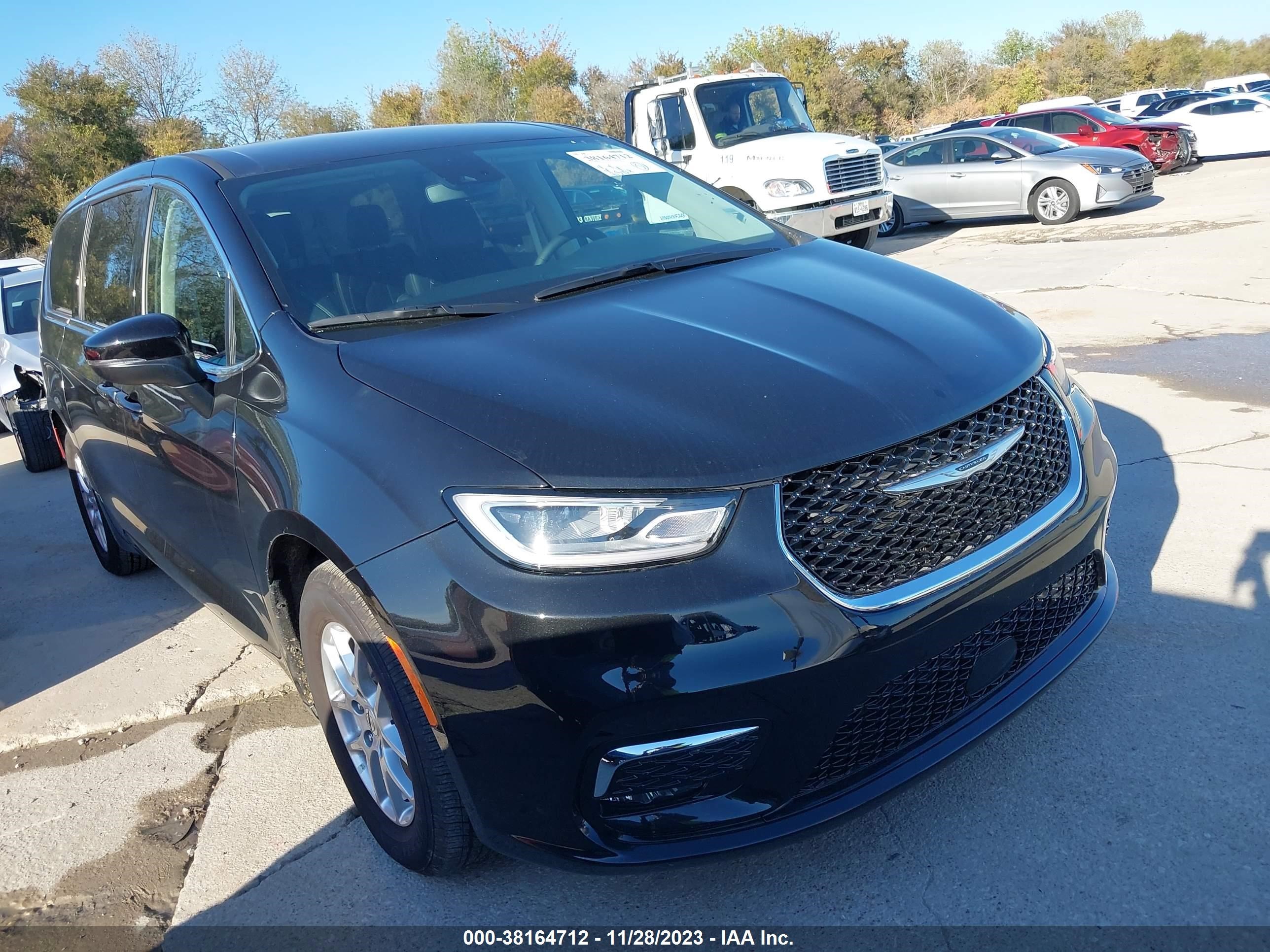 chrysler pacifica 2023 2c4rc1bg0pr596631