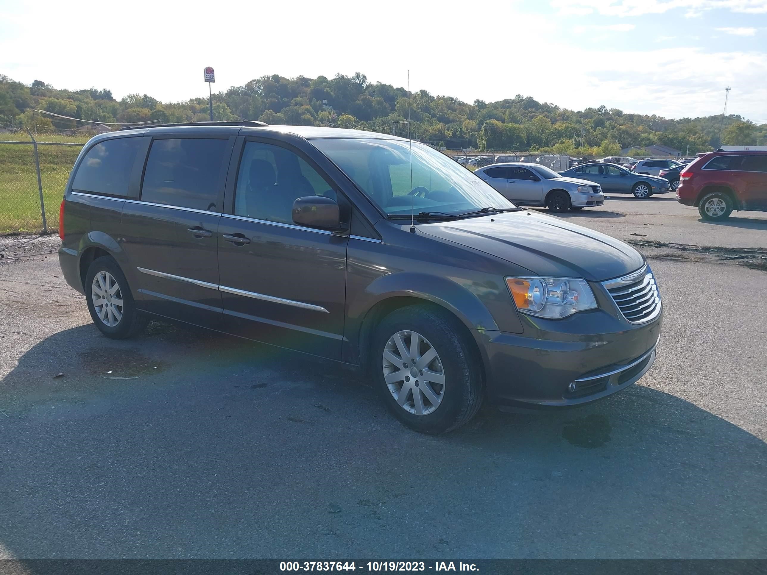 chrysler town & country 2016 2c4rc1bg1gr245436