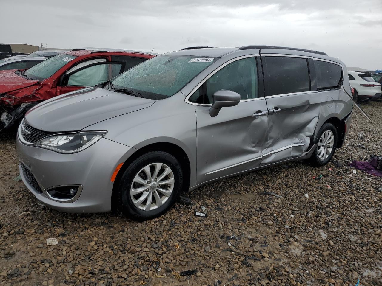 chrysler pacifica 2017 2c4rc1bg1hr591178