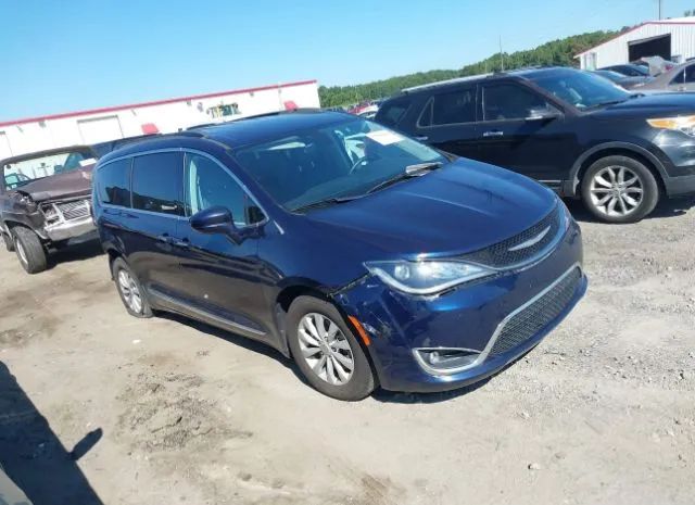 chrysler pacifica 2017 2c4rc1bg1hr598888