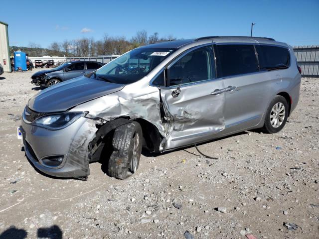 chrysler pacifica t 2017 2c4rc1bg1hr703283