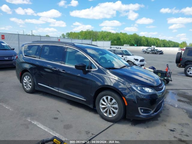 chrysler pacifica 2017 2c4rc1bg1hr739491