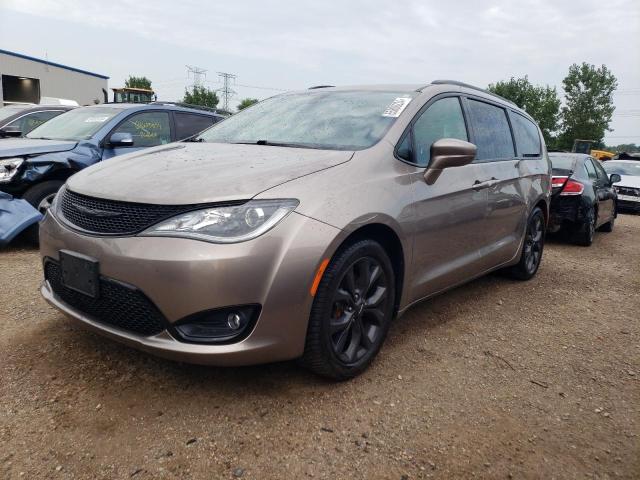 chrysler pacifica t 2018 2c4rc1bg1jr165464