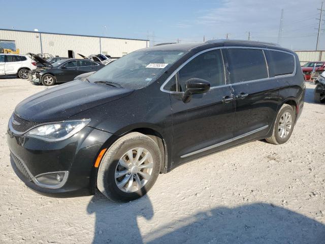 chrysler pacifica t 2019 2c4rc1bg1kr650317