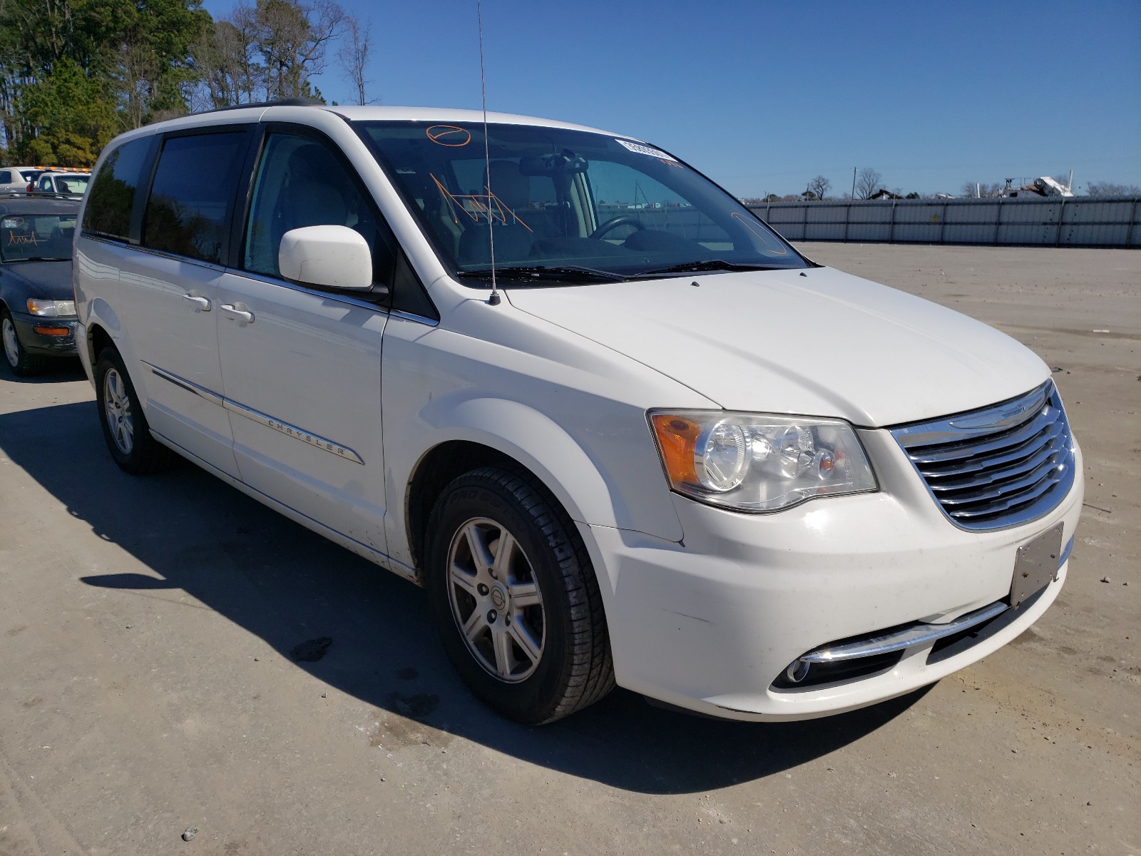 chrysler town &amp cou 2012 2c4rc1bg2cr327279