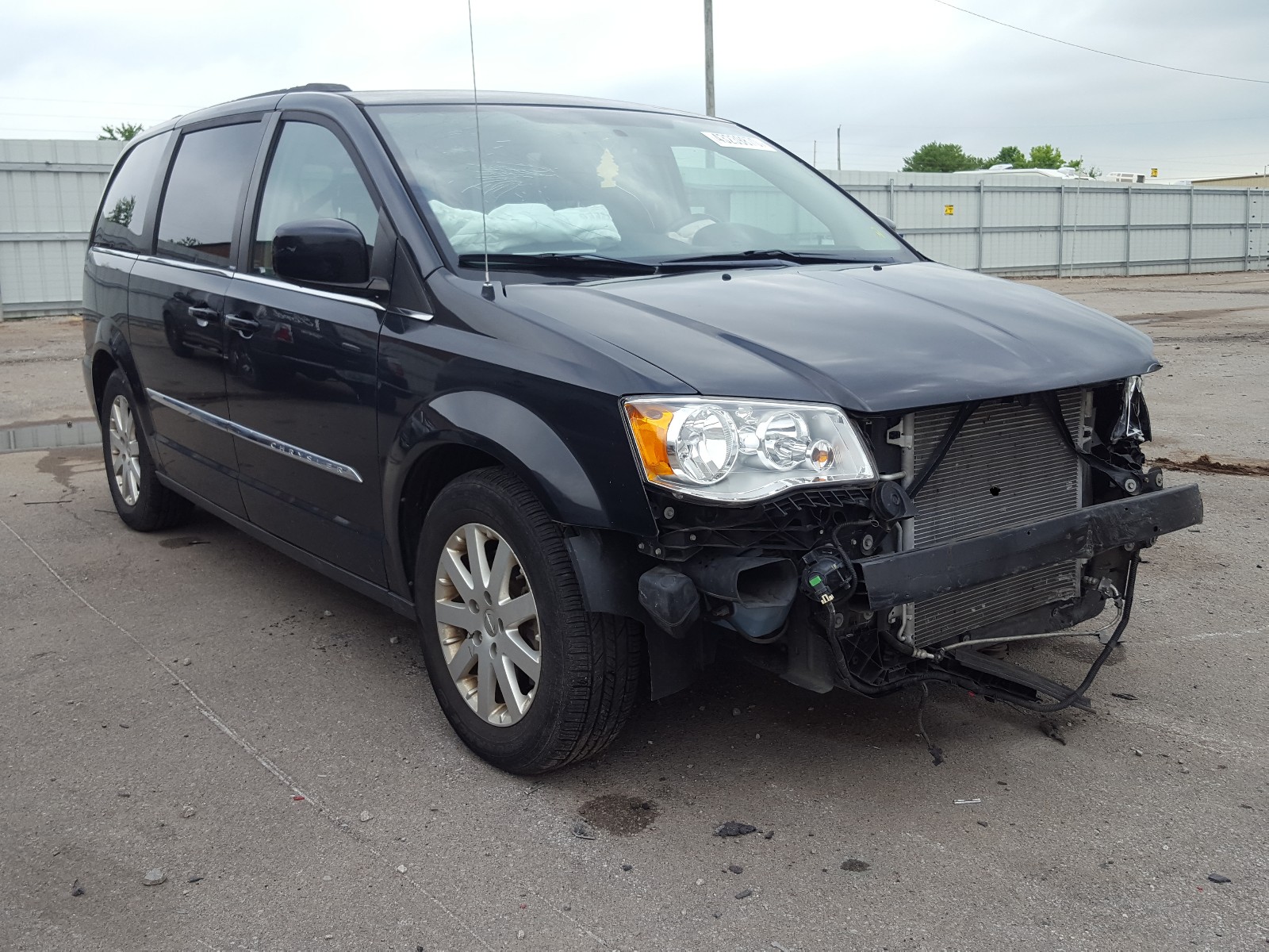 chrysler town &amp cou 2013 2c4rc1bg2dr744600