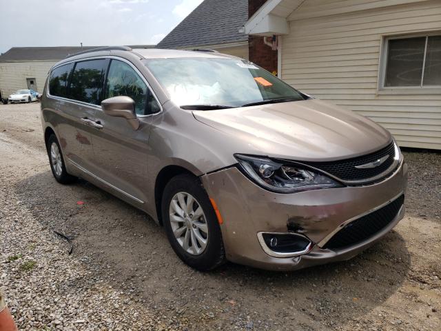 chrysler pacifica t 2017 2c4rc1bg2hr536531