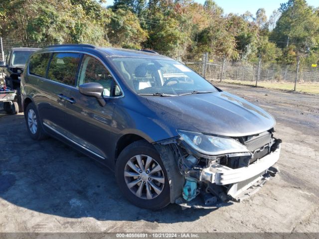 chrysler pacifica 2017 2c4rc1bg2hr569593