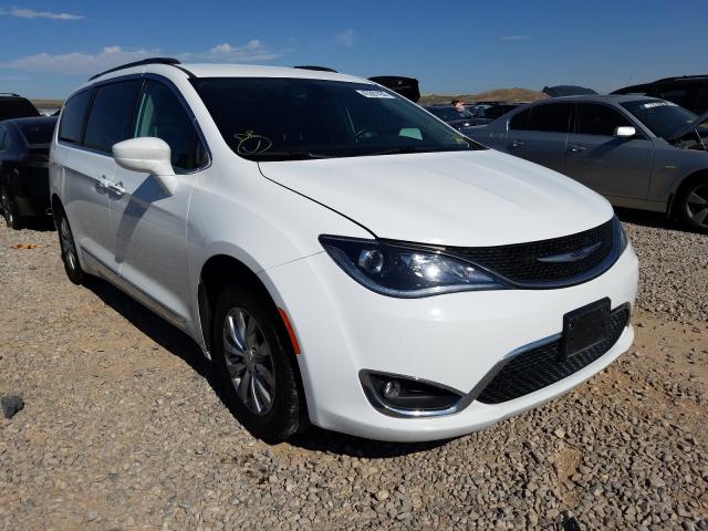 chrysler pacifica t 2017 2c4rc1bg2hr583834