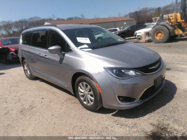 chrysler pacifica 2017 2c4rc1bg2hr811153