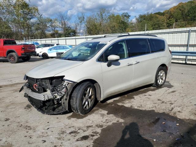 chrysler pacifica t 2017 2c4rc1bg2hr840166