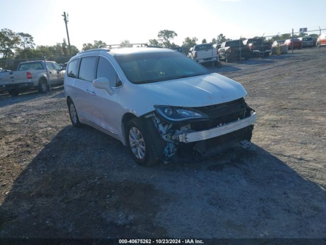 chrysler pacifica 2019 2c4rc1bg2kr561095