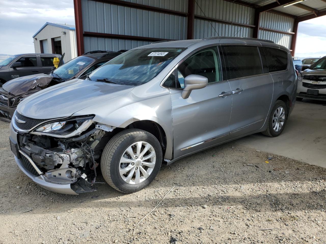 chrysler pacifica 2019 2c4rc1bg2kr731665