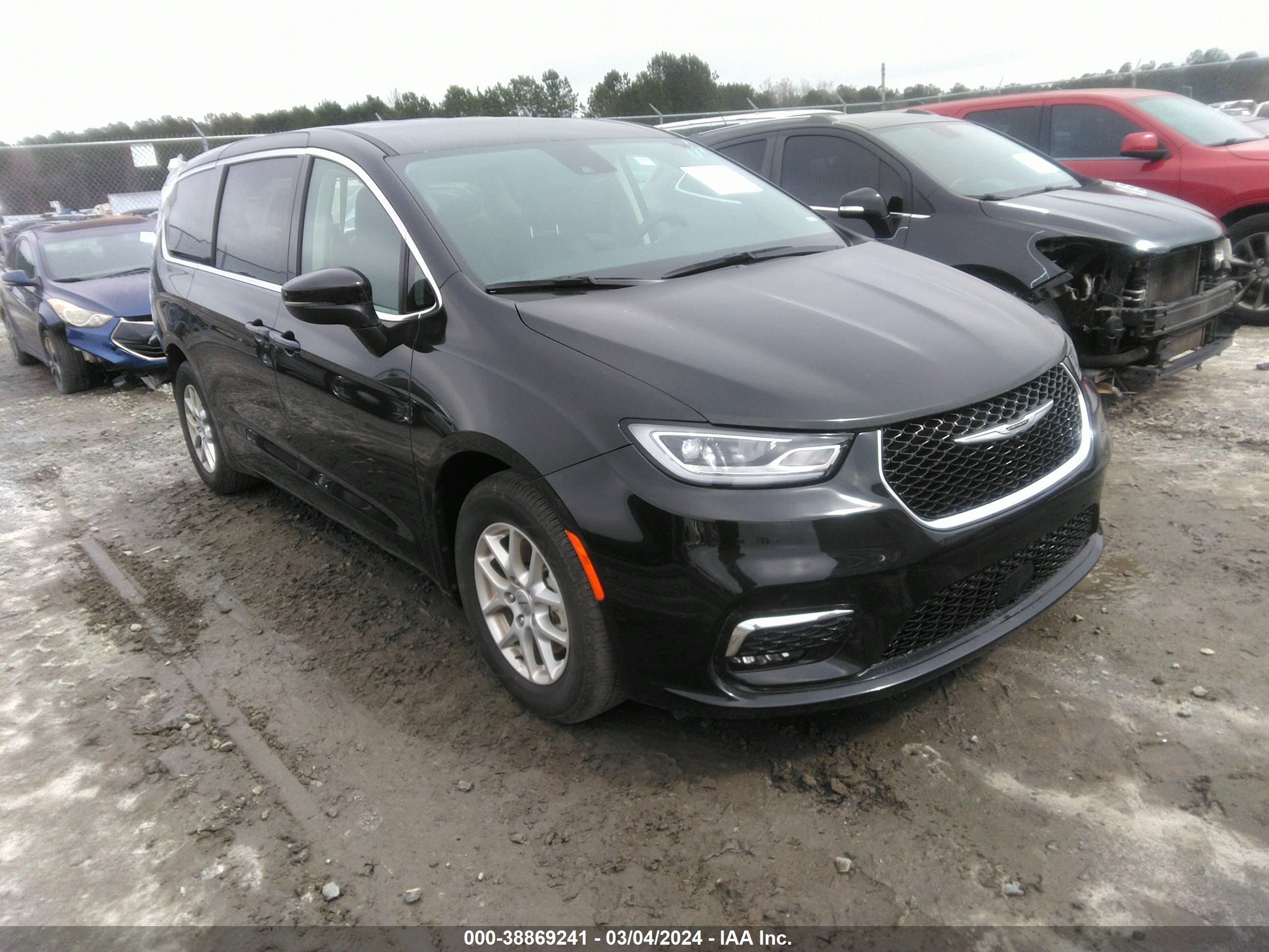 chrysler pacifica 2023 2c4rc1bg2pr578261