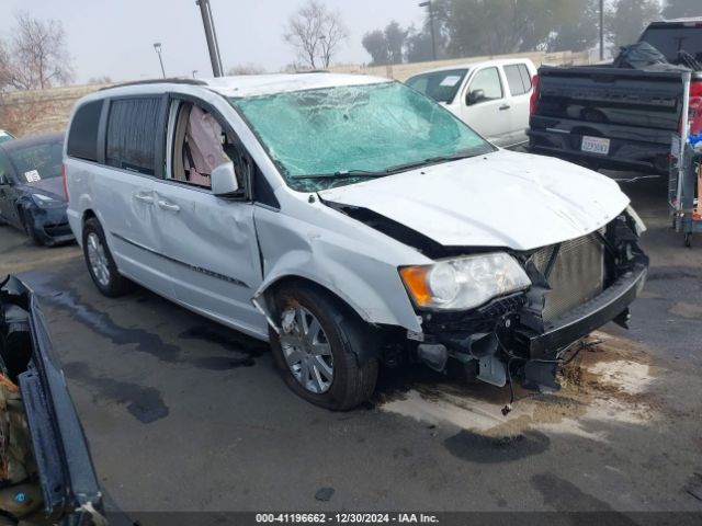 chrysler town and country 2015 2c4rc1bg3fr538950