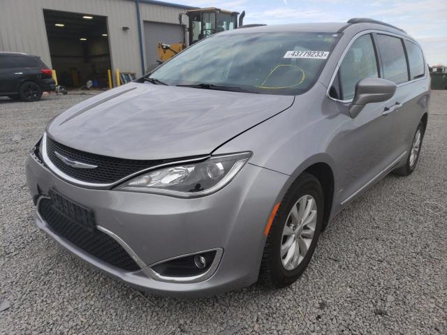 chrysler pacifica t 2017 2c4rc1bg3hr530074