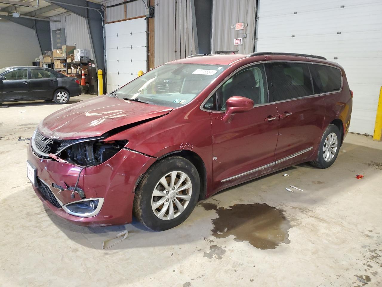 chrysler pacifica 2017 2c4rc1bg3hr665572