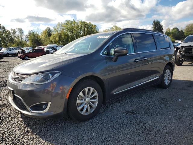 chrysler pacifica t 2017 2c4rc1bg3hr692044