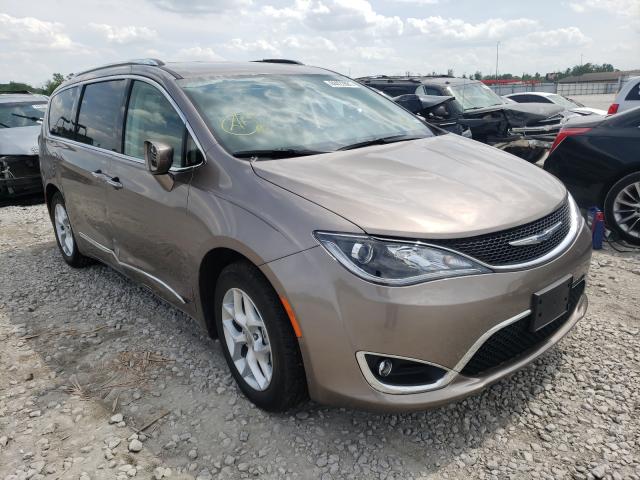 chrysler pacifica t 2018 2c4rc1bg3jr114855