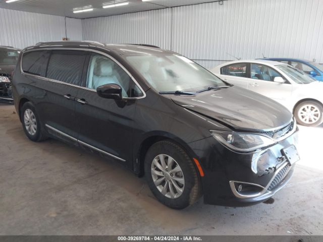 chrysler pacifica 2018 2c4rc1bg3jr233716