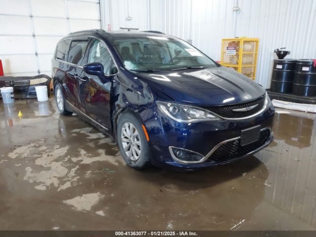 chrysler pacifica 2018 2c4rc1bg3jr252945