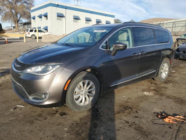 chrysler pacifica t 2017 2c4rc1bg4hr517009