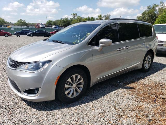 chrysler pacifica t 2017 2c4rc1bg4hr613755