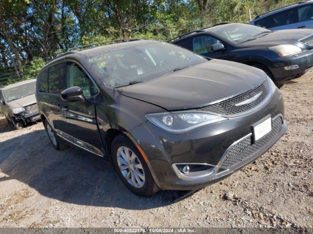 chrysler pacifica 2017 2c4rc1bg4hr627350