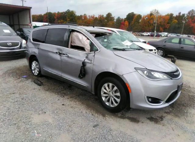 chrysler pacifica 2017 2c4rc1bg4hr660509