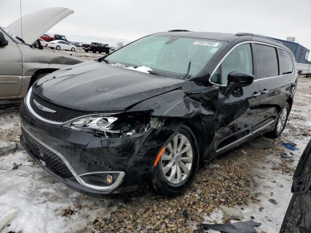 chrysler pacifica t 2017 2c4rc1bg4hr692005