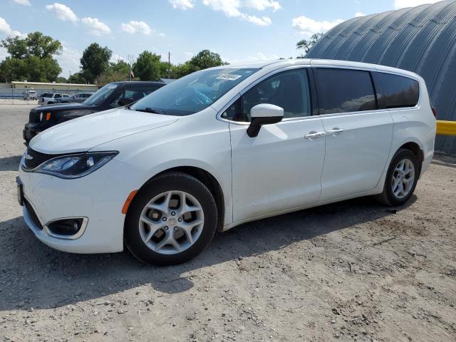 chrysler pacifica t 2017 2c4rc1bg4hr816757